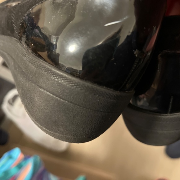 Black Anne Klein Sport Wedge with jeweled shoe top size 8 - Picture 5 of 6